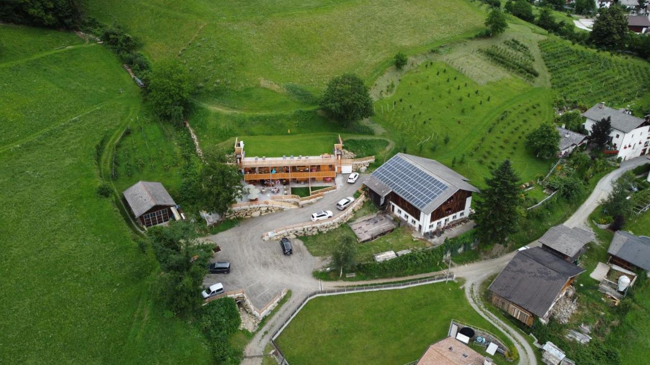 サン・マルティーノObergereuth Hof 2021アパートメント エクステリア 写真